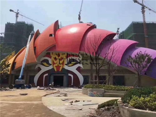 铝幕墙哪一个公司好？怎么样找到优秀铝幕墙