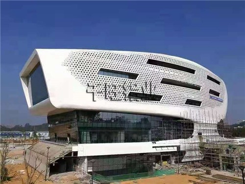 千旺建材告诉大家快速的买到优质得辊涂铝单板
