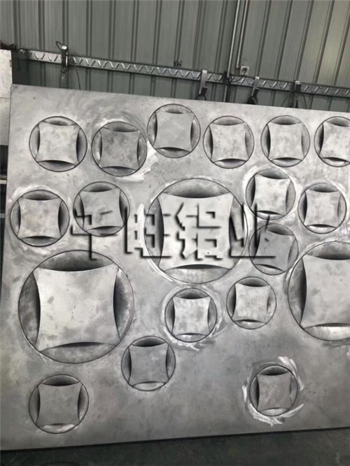 本文四大技巧帮你选购到一流的拉丝铝单板