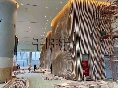 木纹铝单板一线品牌名称有什么？如何选过硬木纹铝单板